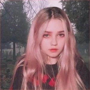 Meet your Posher, Jacqueline